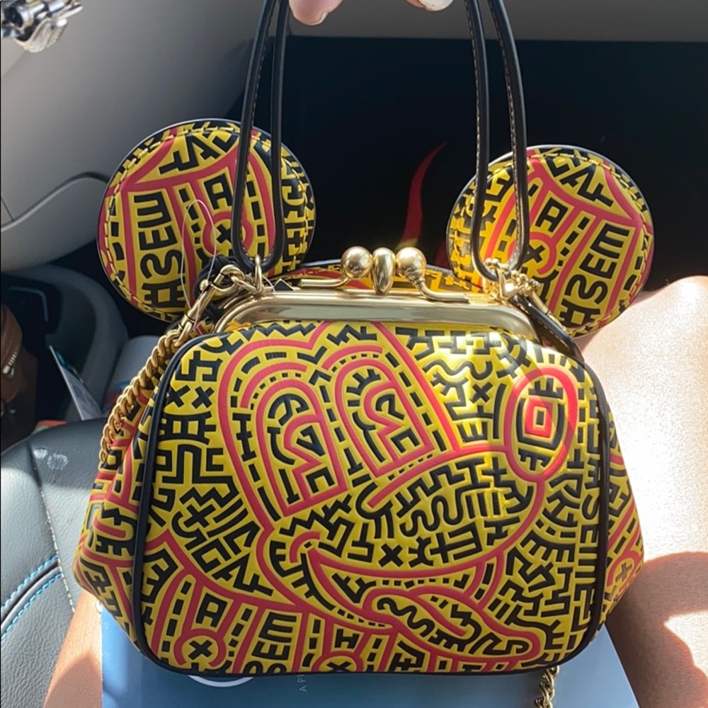 Coach x Keith Haring Disney collection kisslockBag